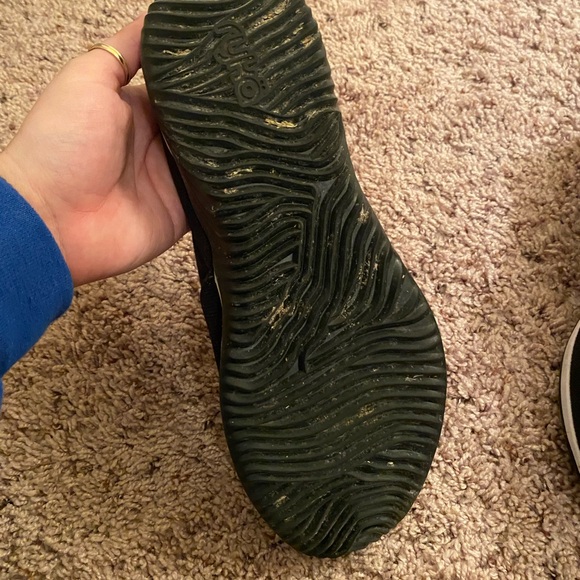 Women's Black Slip-On Shoes - Picture 5 of 7